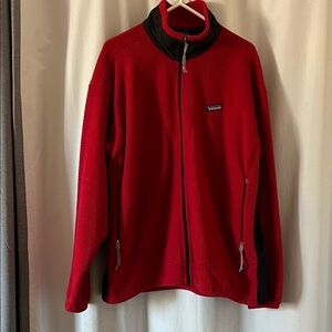 Patagonia Men's Red and Black Regulator FleeceJacket
